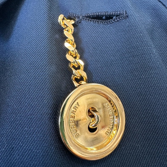 BURBERRY Twill Chain-Link Button Trench Coat - Picture 12 of 14